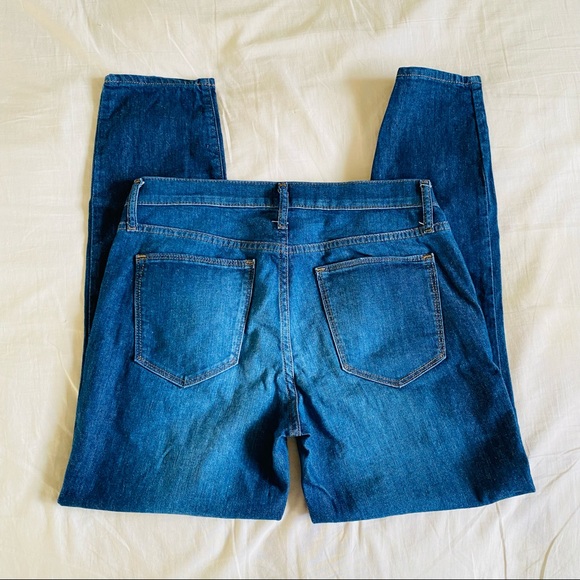 GAP True Skinny Jeans - Picture 3 of 5